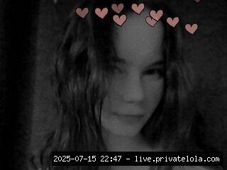Hi hi, im Alice, im form Latvia💕