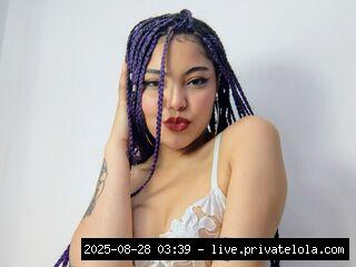 I am a young girl, complicating, sexy, intelligent, lovely and charismatic 