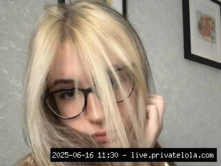 Hello guys, I'm Kira. I am 18 years old. I like to play video games an