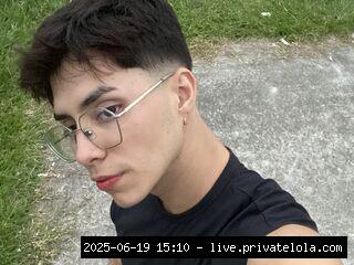 snapshot gay latin