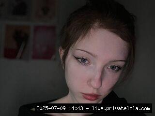 Hey!  Im Stella, im just turned 18! Im I dream of becoming a designer and n