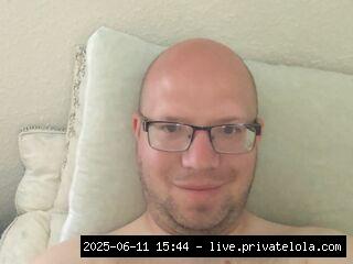 Hello everyone. My name is Christian and i'm 36 years old and live in 