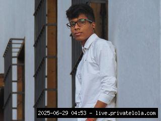 I am a very relaxed boy, I like to have a good time and have a good convers