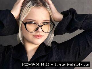 joi snapshot footsex striptease roleplay fingering dancing close up camelto