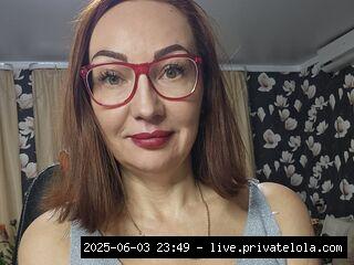 Intelligent and sexy with a refined taste of milfa, ready to fulfill all yo