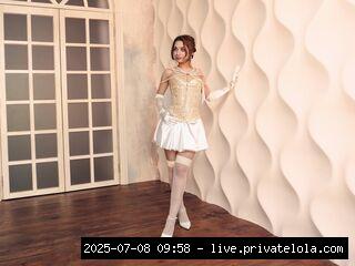 Melanie is glad to welcome you to her page) A colorful and hot girl is the 