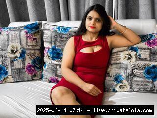 hello i am Kia 22 years old living in india. A medical student. i m here to