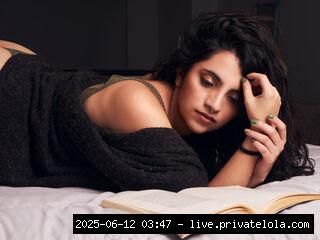 Hello, seductive! I am Ameliie, your adventure partner and fun. Are you rea