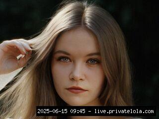 Hi! I’m Mia, a photography student at the Academy of Arts in Belgrade. I 