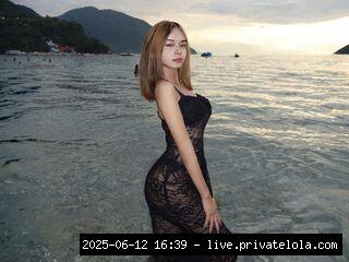Hii welcome to my room!!im newly and freshh webcam from the thailand a baby