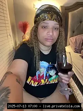 Suck boobs 😊 Show feet 🦶 Spank myself 👏 Suck toes 😝 Three finge