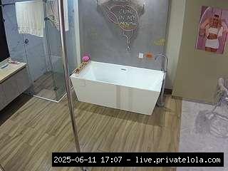 voyeurcam-casa-salsa-bathroom-3 Public Chat Channel
