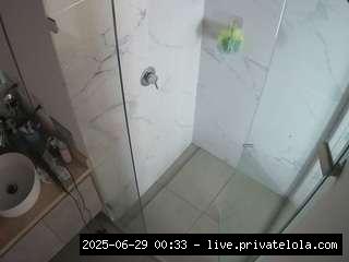 voyeurcam-casa-salsa-bathroom-7 Public Chat Channel
