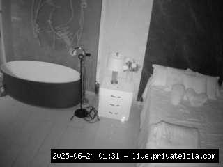 voyeurcam-casa-salsa-bedroom-6 Public Chat Channel