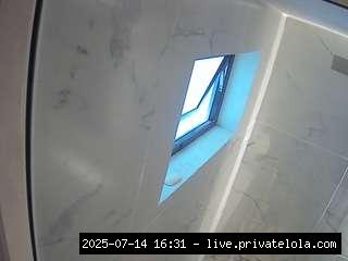 voyeurcam-casa-salsa-bathroom-13 Public Chat Channel