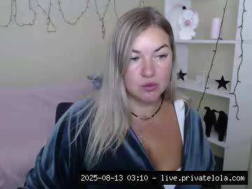 #intelligent #naturalboobs #bigass #nonnude